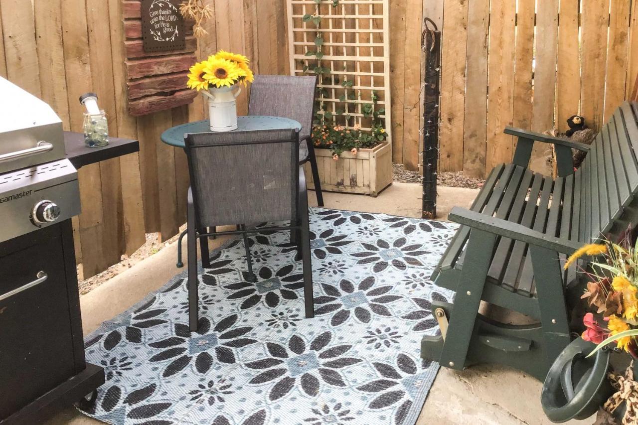 Cozy Goshen Studio Unique Farm Stay! Exterior photo