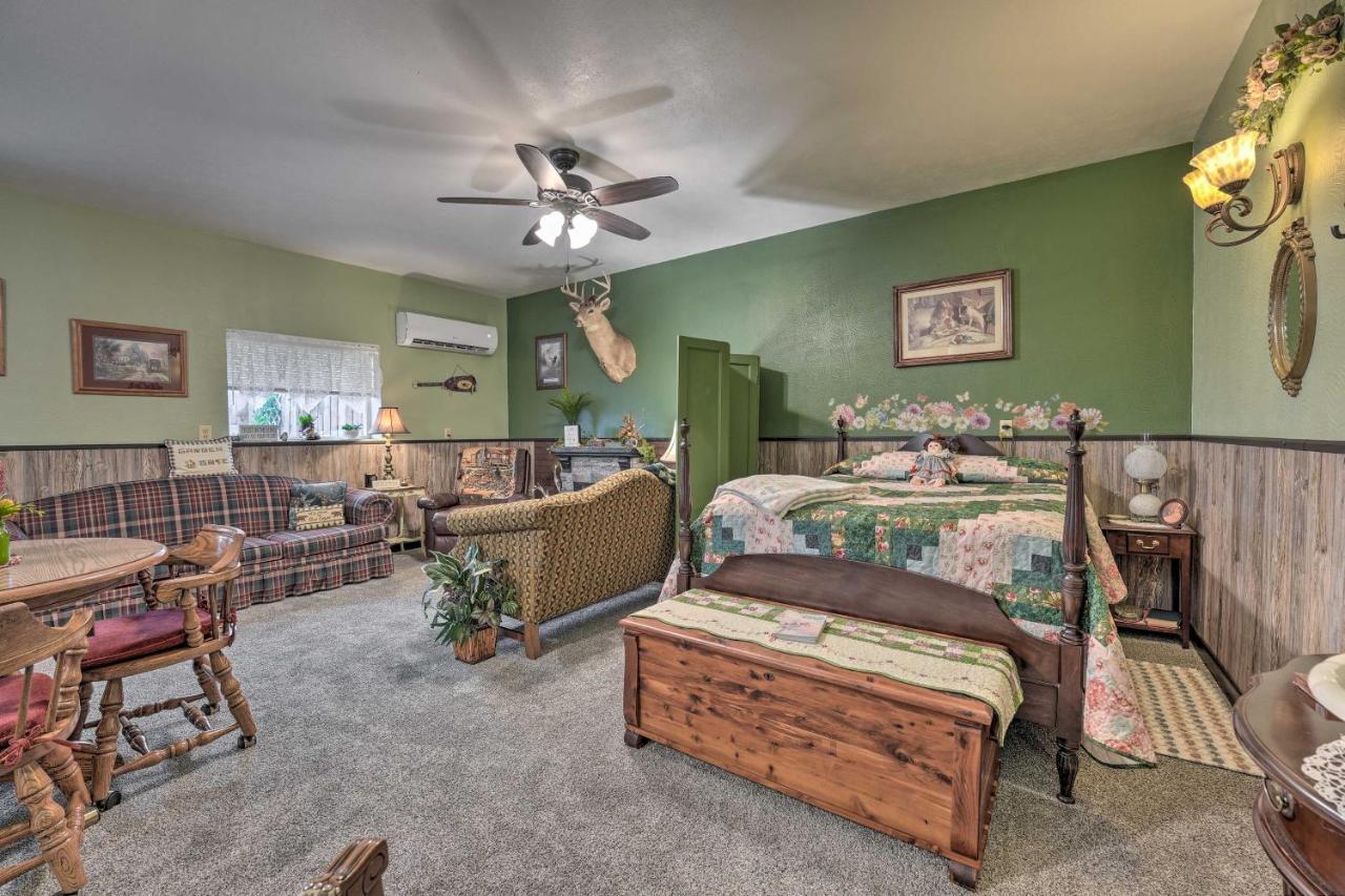 Cozy Goshen Studio Unique Farm Stay! Exterior photo