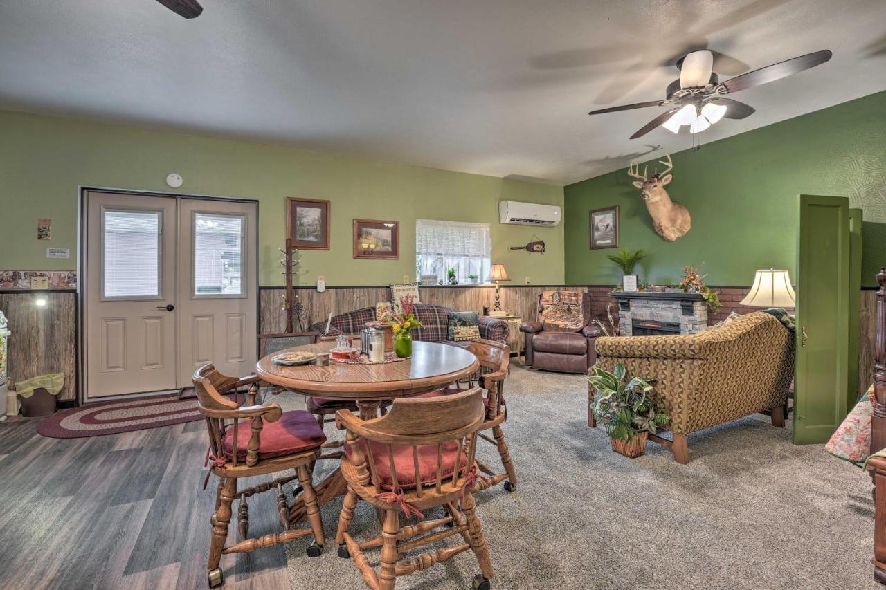 Cozy Goshen Studio Unique Farm Stay! Exterior photo